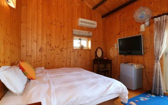 Dongshan River Resort Farm