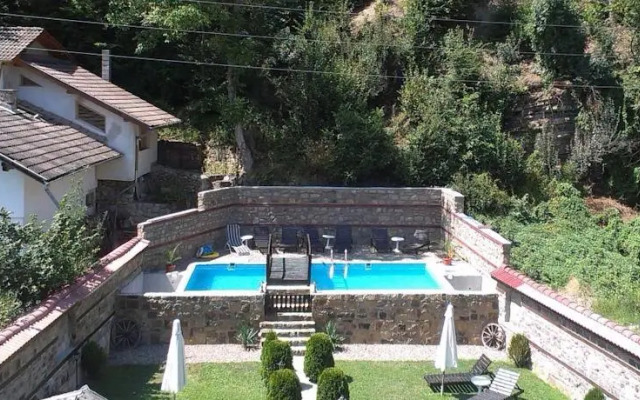 Kushtata - Guest House