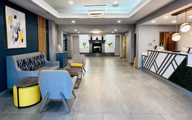 Comfort Inn & Suites Ashland – Richmond North