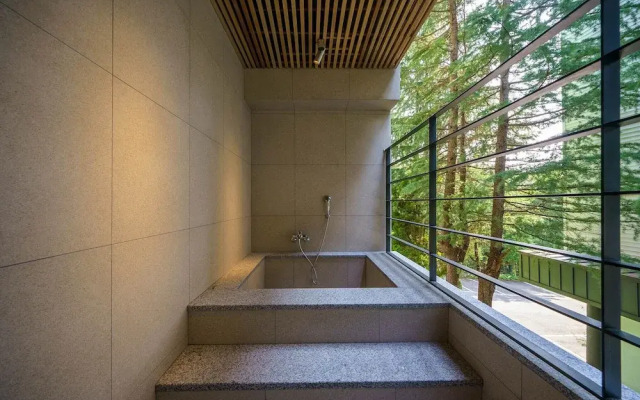 Brown Dot Hotel Gyeongju