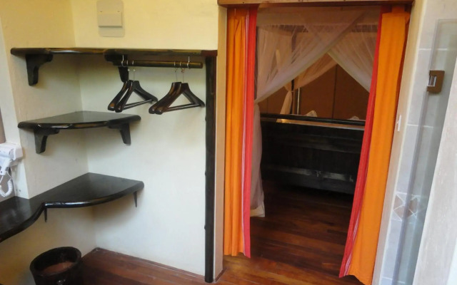 Ashnil Mara Camp