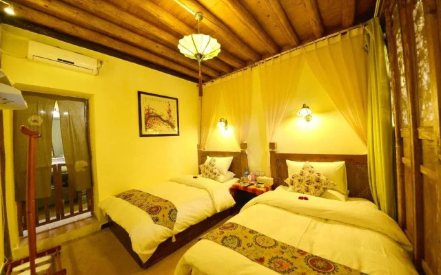 Shuiting Moyuan Inn