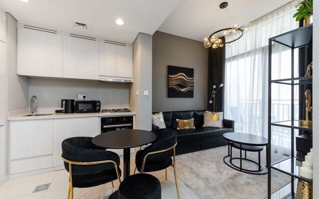 Zada Tower 1Br With Dubai Canal View