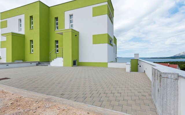 Elegant Villa in Jasenice With Private Swimming Pool