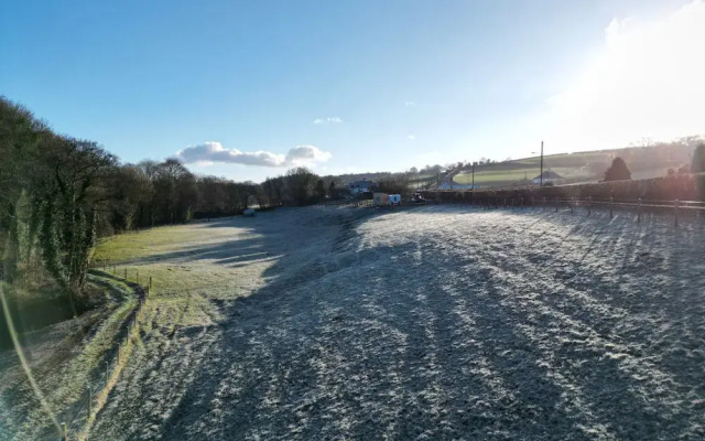 Lydvale Lodge in Lifton