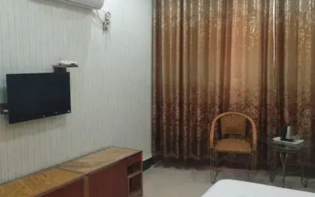 Dahua Fashion Marina Hotel