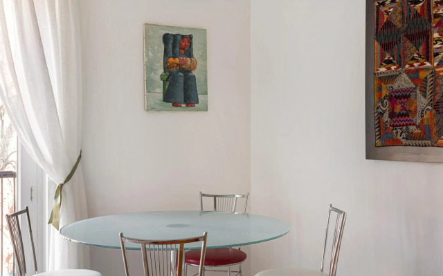 Wide & Modern apt close to China Town & Sempione area