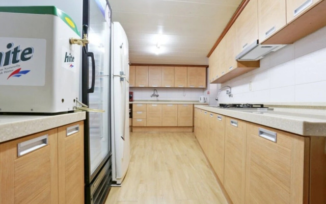 Yangpyeong Gureume Dalgadeusi Pension