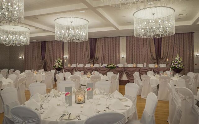 Cavan Crystal Hotel