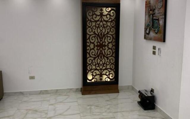 Le Royal Residence 2