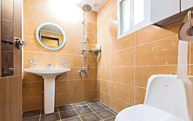 Sokcho Sujabyeol Pension