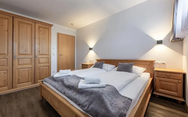 Mount-apartment Directly on Ski-slopes