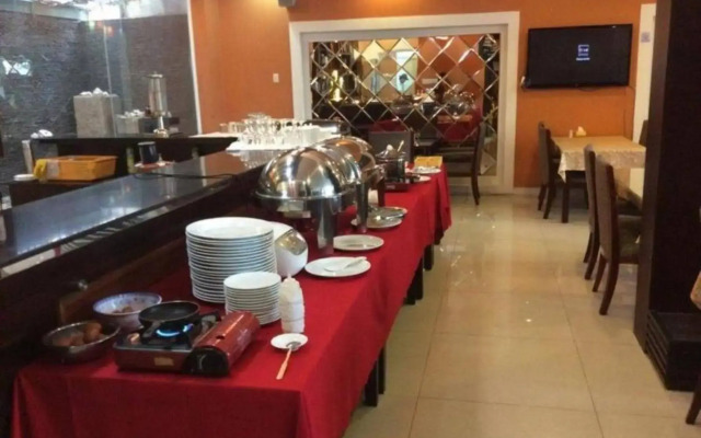 One World Hotel
