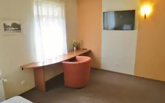 More Hotel