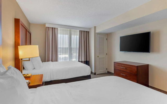 Comfort Inn & Suites Dover near Speedway