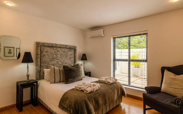 The Ivy Apartments