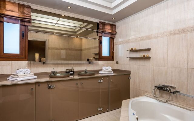 Callista Luxury Residences