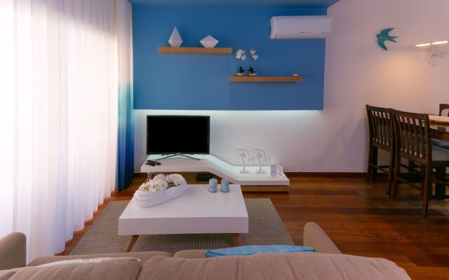 A24 - LuzBay Beach Apartment by Dreamalgarve