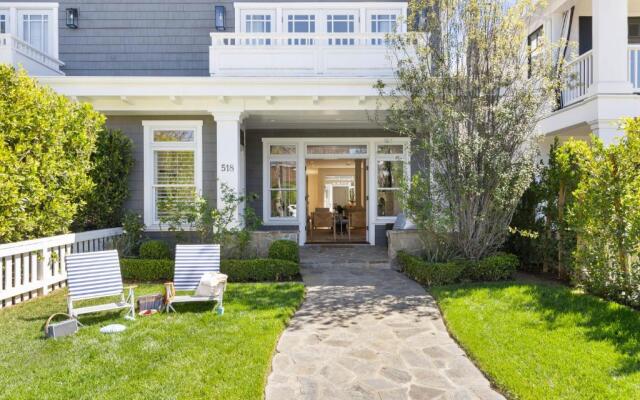 Crystal Cove by Avantstay Gorgeous & Charming Newport Home!