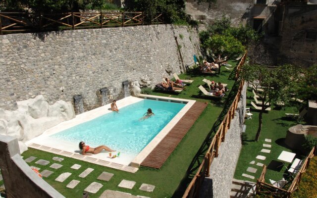 Amalfi Resort