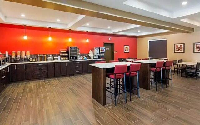 Best Western Plus Kindersley Hotel