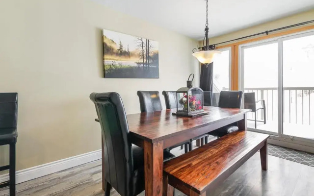 Blue Mountain, 2BR, Slopeside-Chateau Ridge