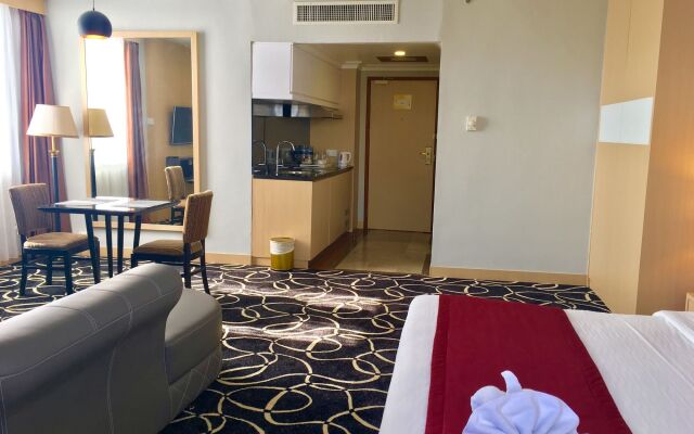 Planet Holiday Hotel & Residence