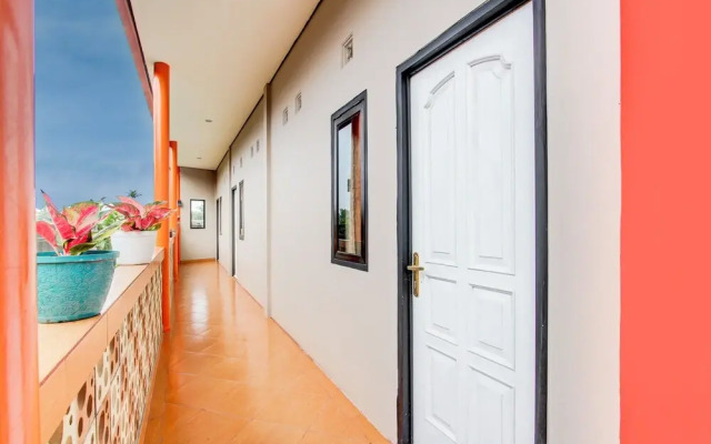 Capital O 93994 Dalem Kamulyan Syariah Guest House