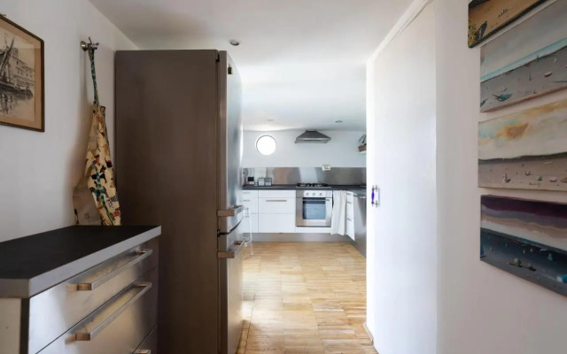 Farnese Stunning Penthouse Romeloft