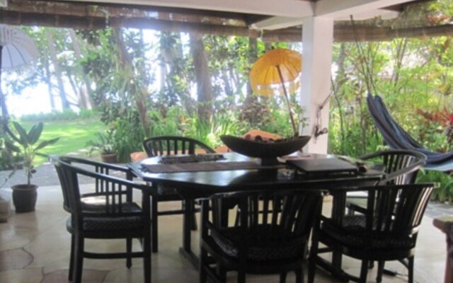 Tejakula Ocean Beach House2bd2baacbreakfast