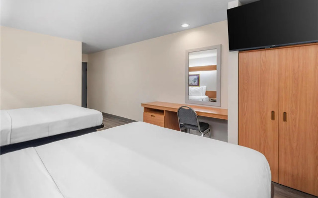 SureStay by Best Western Sacramento South Natomas