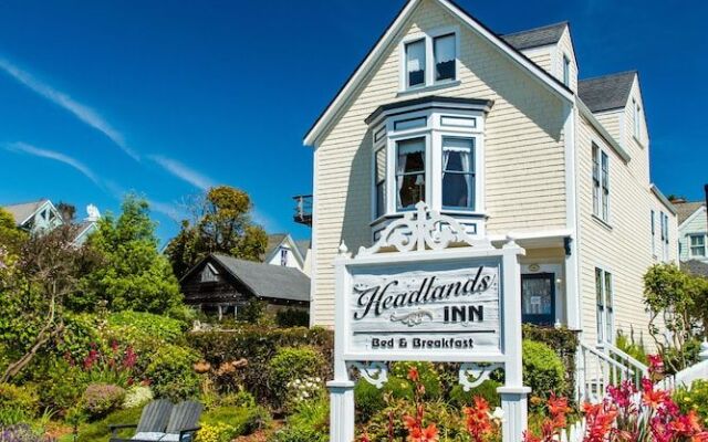 Headlands Inn Bed & Breakfast