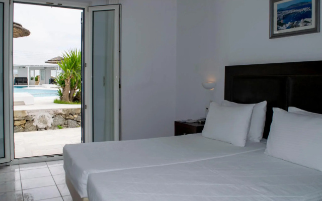 Giannoulaki Resort