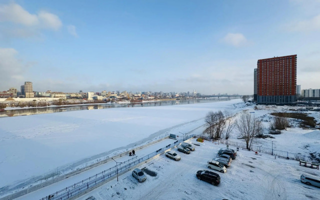 Атмосфера сна на улице Ясный берег 17