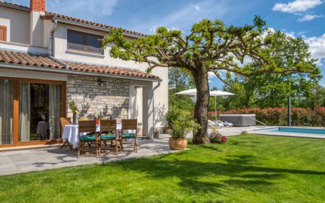 Villa Marina 34337
