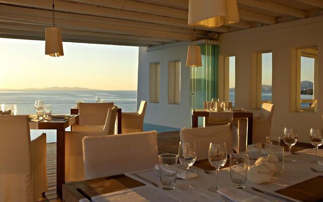 Cavo Tagoo Mykonos