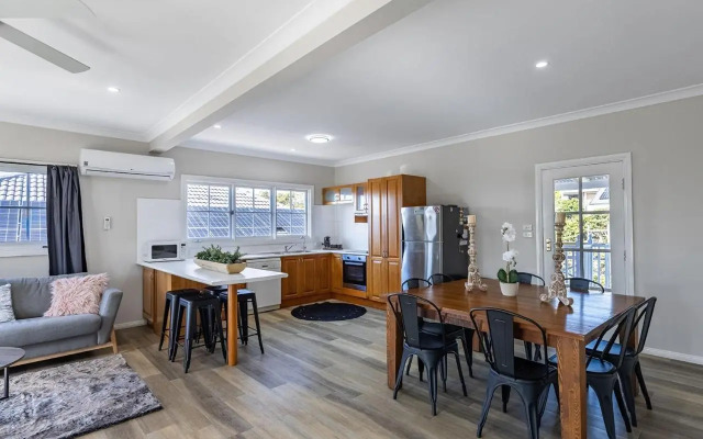 43 Squire Street Fingal Bay