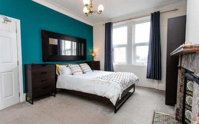 Saltwell Duplex Newcastle by #ShortStaysAway