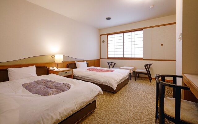 Hotel New Tsuruta