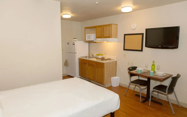 Siegel Select Alexandria