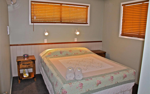 Barcaldine Country Motor Inn – Guest Rooms – Barcaldine