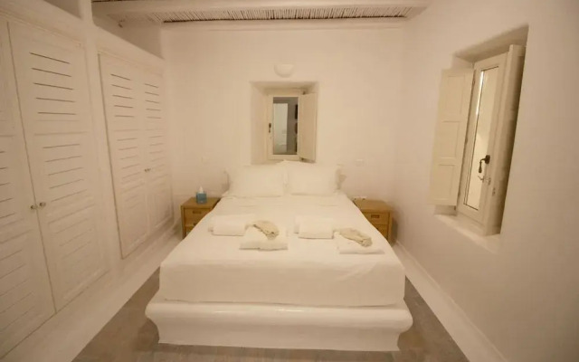 Mykonian Icon Villa