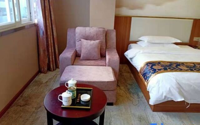 Yuxi Yuhu Hotel