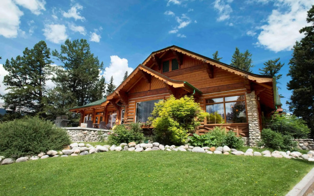 Fairmont Jasper Park Lodge