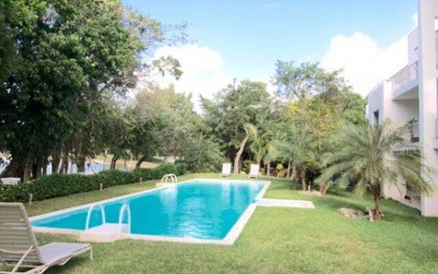 Golf Condominium by ChezPlaya