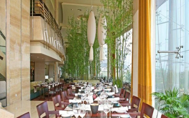 Guangzhou Nansha Grand Hotel