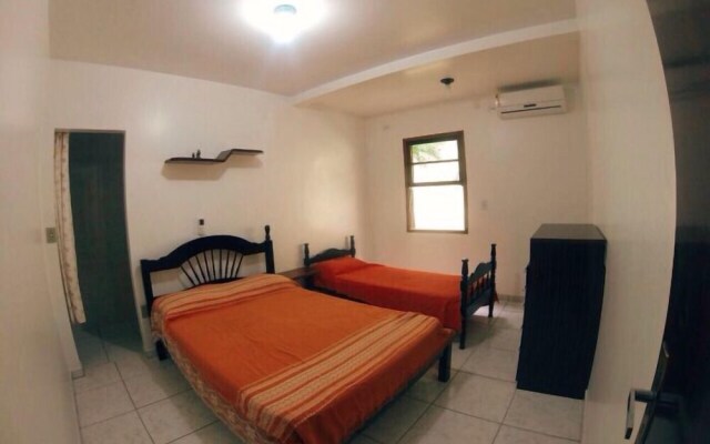 6 Bedroom House - 205