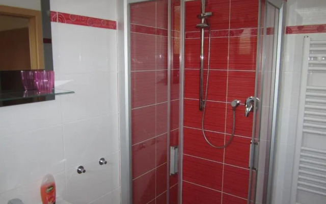Guest House Krpole