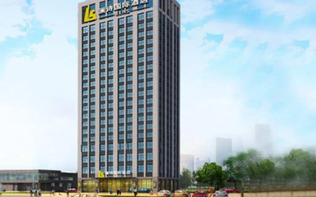 Lens International Hotel