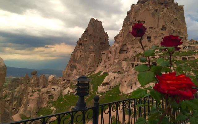 Caldera Hotel